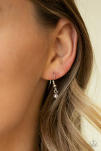 Load image into Gallery viewer, Dainty Demure - Pink