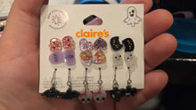 Load image into Gallery viewer, Claires Halloween Earrings
